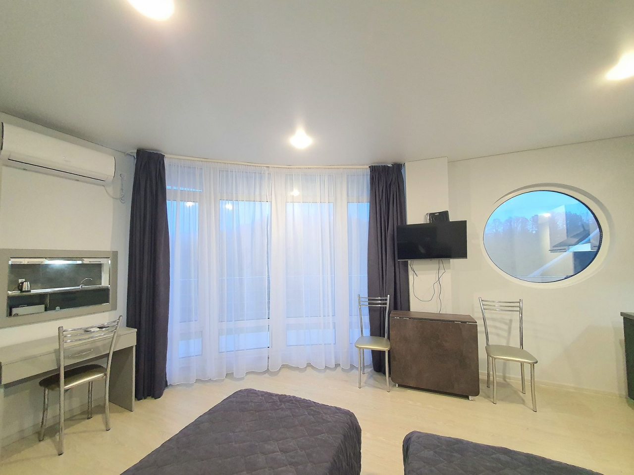 Апартаменты (Студио), Апартаменты All Seasons Family Hotel