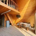 Шале (A-Frame №1), Гостевой дом Aqua