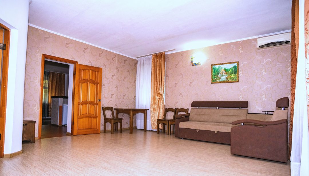 Люкс (Бизнес Плюс) апарт-отеля Астрахань
