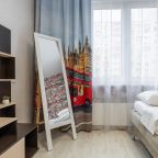 Квартира (Студия без балкона с кондиционером, ул.Бурнаковская, д.83 кв.100), Апартаменты Стрелка-гостевые квартиры