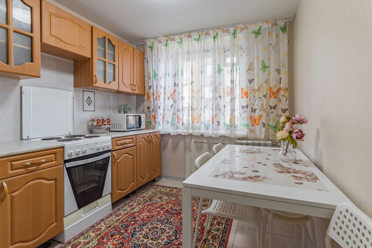 Квартира (Двухкомнатная с кондиционером, бульвар Мира, д.5 кв.20), Апартаменты Стрелка-гостевые квартиры