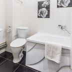 Квартира (Двухкомнатная, ул.Акимова, д.11 кв.23), Апартаменты Стрелка-гостевые квартиры