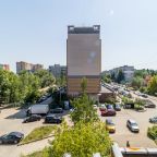 Квартира (Однокомнатная, ул. Сергея Есенина, д.48), Апартаменты Стрелка-гостевые квартиры