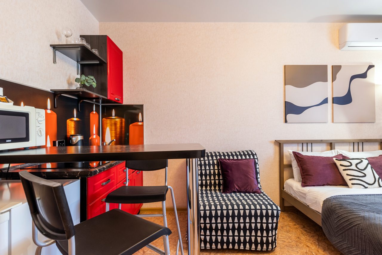 Студия с видом на озеро