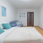 Светлая квартира у метро Стрелка