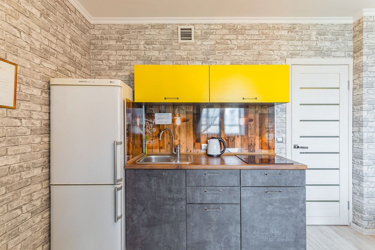 Стильная квартира с панорамным видом на Волгу