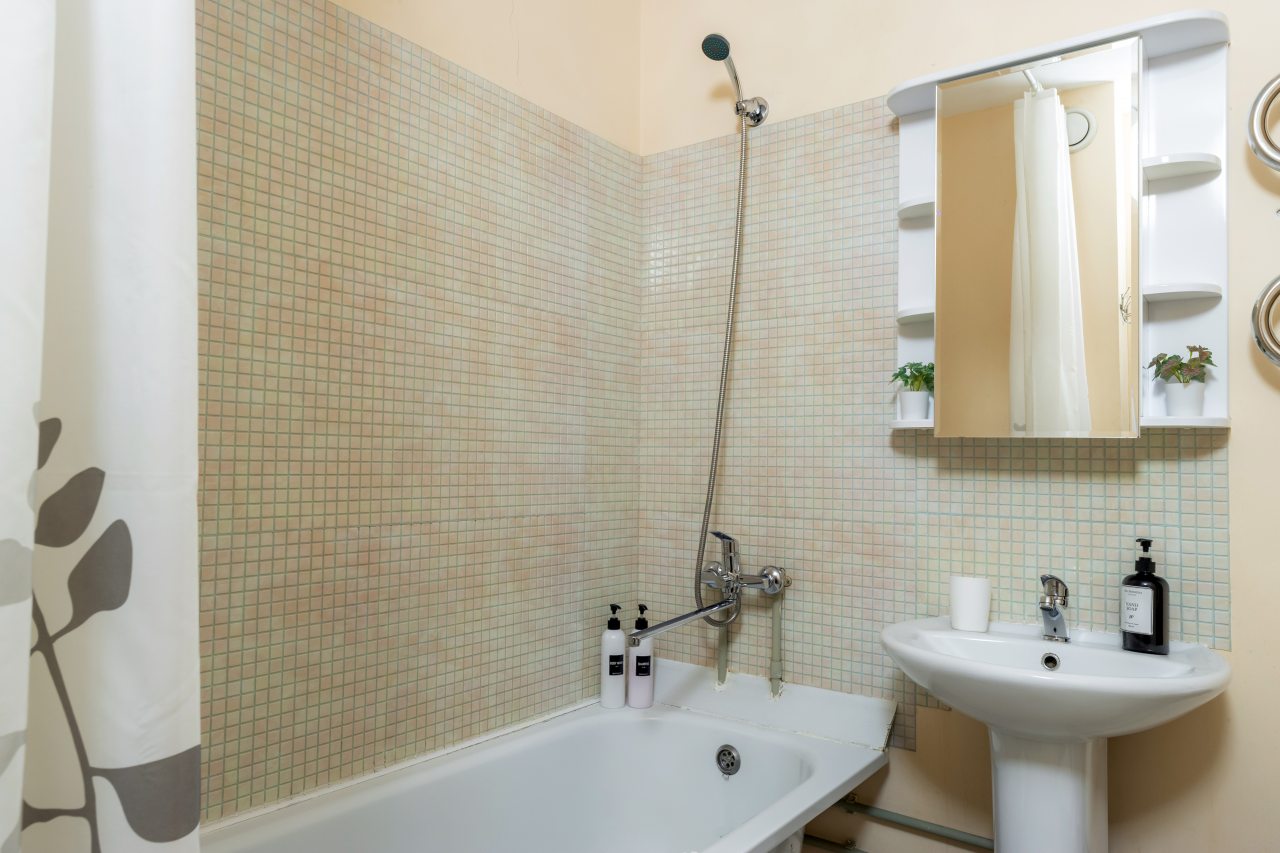 Уютная светлая квартира рядом с набережной реки Волга