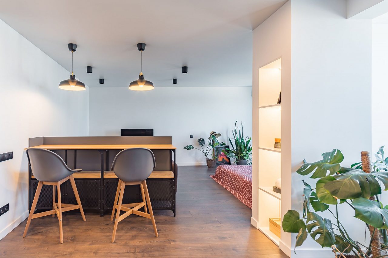 Просторная стильная квартира с панорамным видом на Волгу