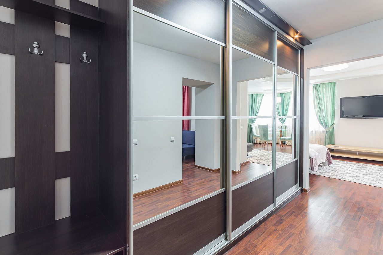 Просторная квартира с красивым видом рядом с метро «Стрелка»