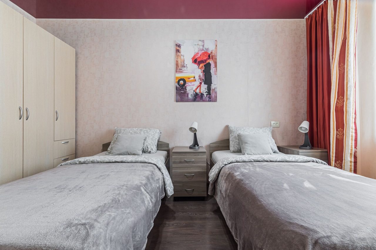 Комфортная квартира с 2 спальнями и лоджией в тихом районе