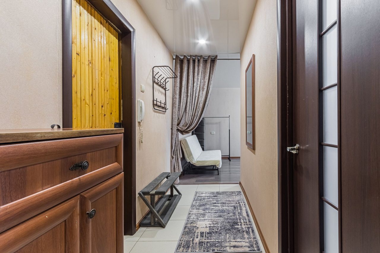 Комфортная квартира с 2 спальнями и лоджией в тихом районе