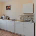 Уютная светлая квартира с лоджией и 2 спальнями