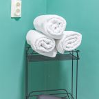 Стильная студия с видом на озеро