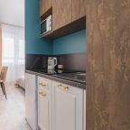 Стильная студия с видом на озеро