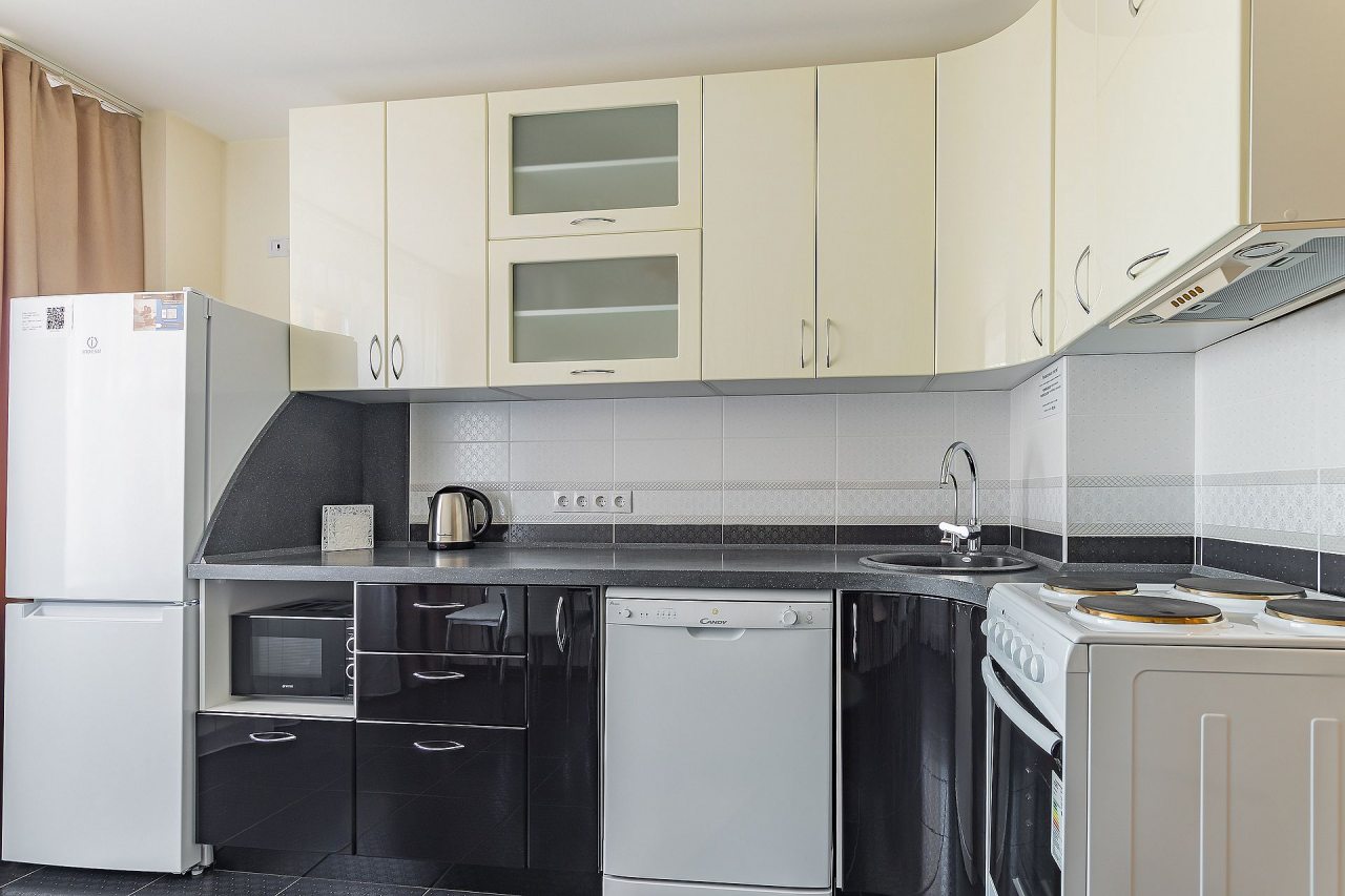 Комфортная квартира у озера с кондиционером и лоджией