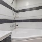 Комфортная квартира у озера с кондиционером и лоджией