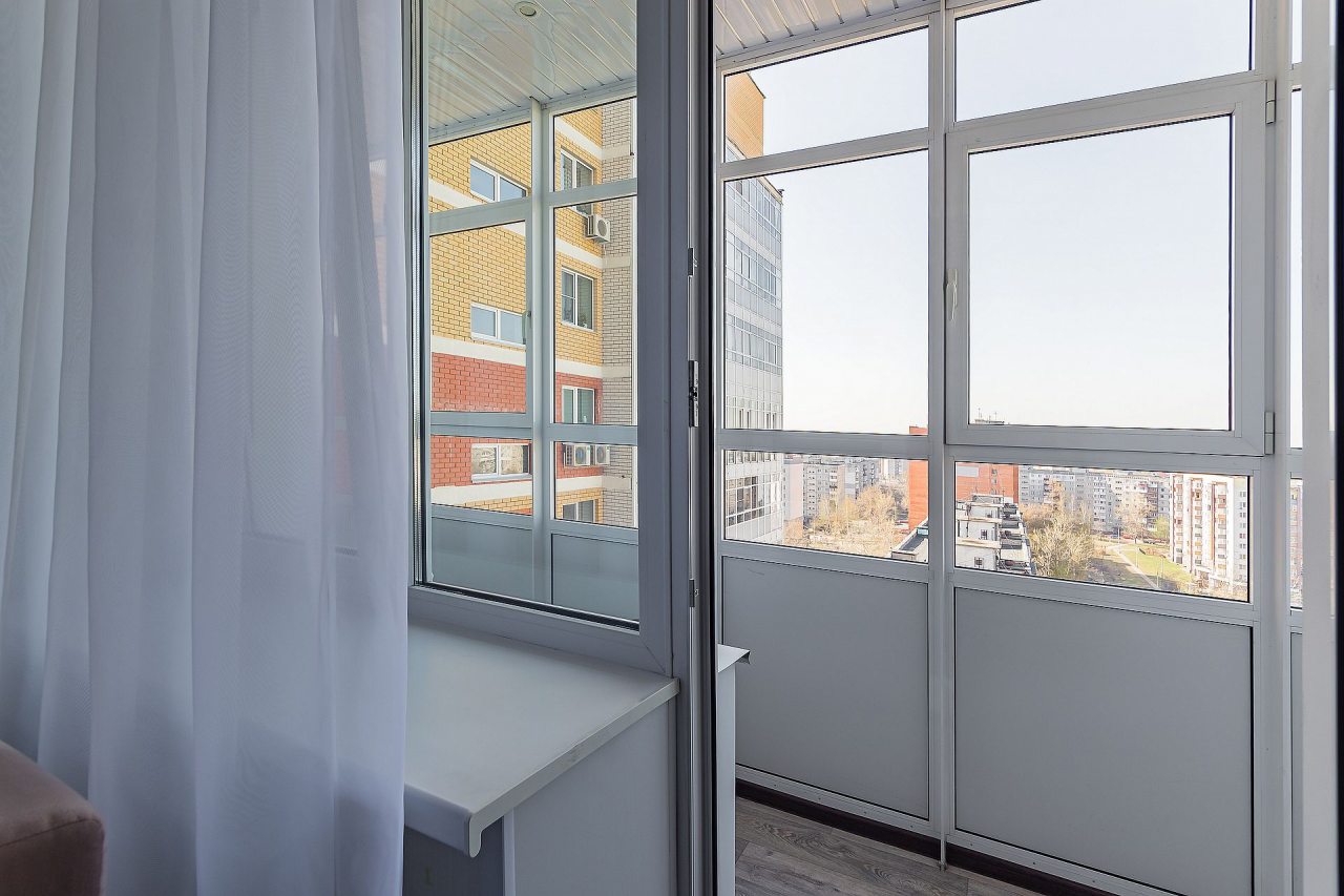 Комфортная квартира у озера с кондиционером и лоджией