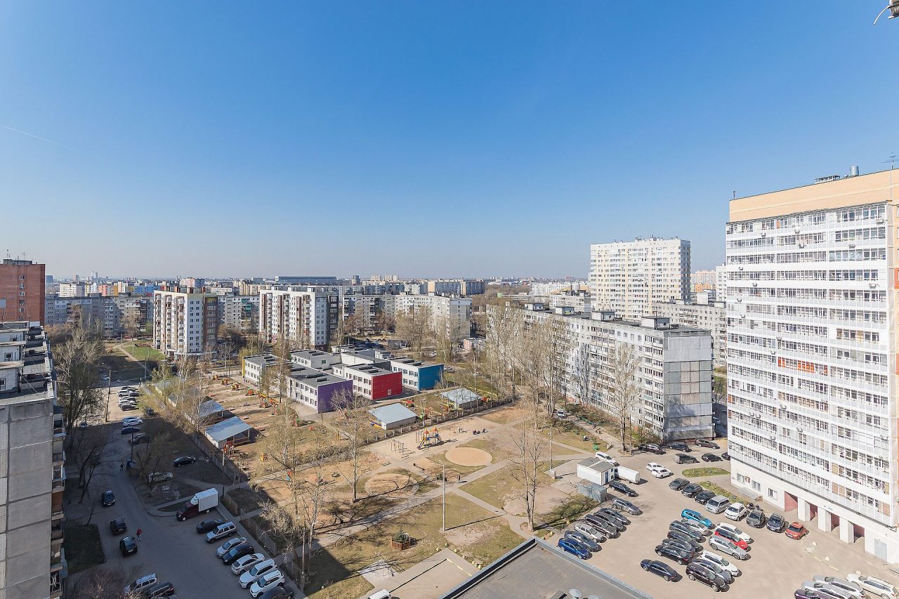 Комфортная квартира у озера с кондиционером и лоджией