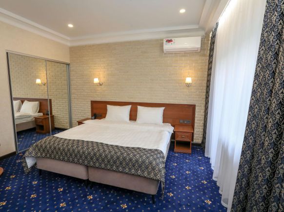 Фотография номера гостиницы Роял Парк