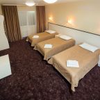 Трёхместный и более (Семейный), Мини-отель Гостиный дворик