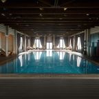 Крытый плавательный бассейн, Загородный отель Уткино Country House