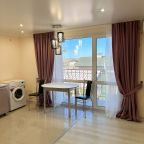 Апартаменты (Апартаменты 43 м.кв), Гостевой дом Колибри