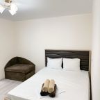 Апартаменты (Апартаменты 43 м.кв), Гостевой дом Колибри