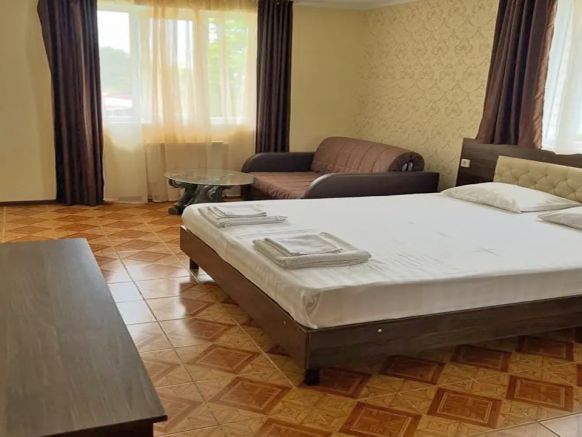 Фотография номера гостевого дома Высокий замок