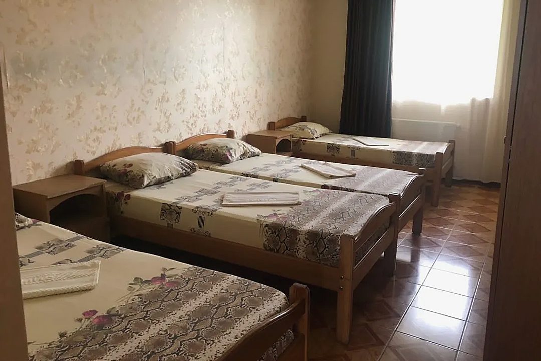 Четырехместный (Четырёхместный стандарт), Гостевой дом Высокий замок
