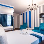 Комфортный, удобный номер, с двуспальной кроватью