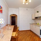 Апартаменты (Прекрасные с видом на парк Галицкого), Прекрасные апартаменты с видом на парк Галицкого