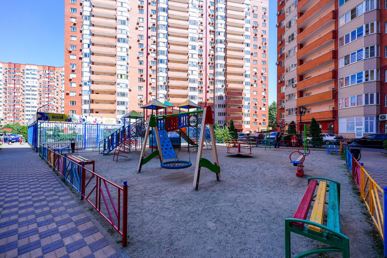 Апартаменты (Прекрасные с видом на парк Галицкого), Прекрасные апартаменты с видом на парк Галицкого