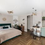 Апартаменты (Emerald), Апартаменты SMART LOFTS Бауманская