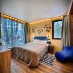Коттедж (Zazerkalie), База отдыха GEOMETRIKA Lounge hotel