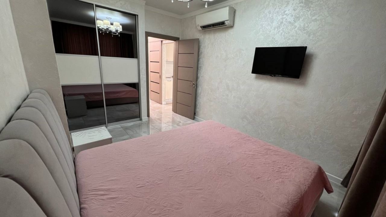 Апартаменты (Семейные с отдельной спальней), Апартаменты Сочипосуточно на Горького