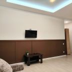Апартаменты (Deluxe ЖК Екатерининский квартал цокольный этаж 9), Апартаменты Deluxe Apartment в Екатерининском квартале