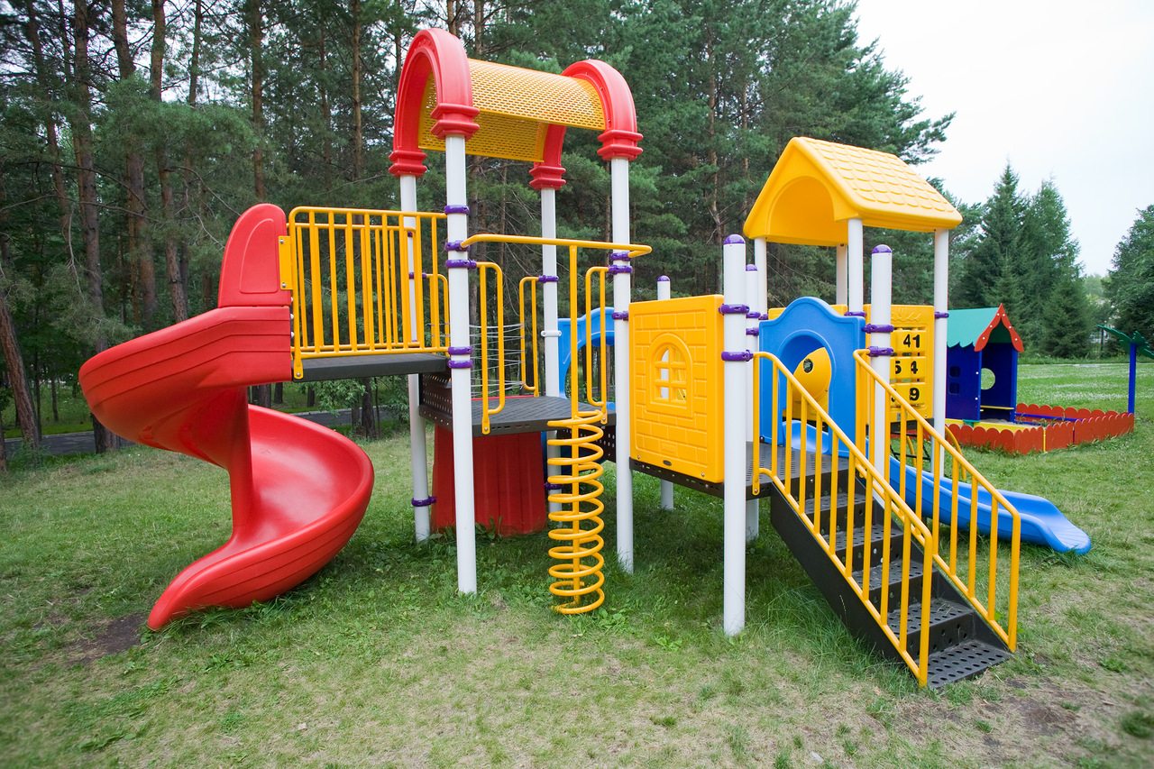 Детская площадка, Апартаменты Deluxe Эсто-Садок 15