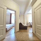 Апартаменты (Deluxe на Березовой), Deluxe Apartment на Березовой