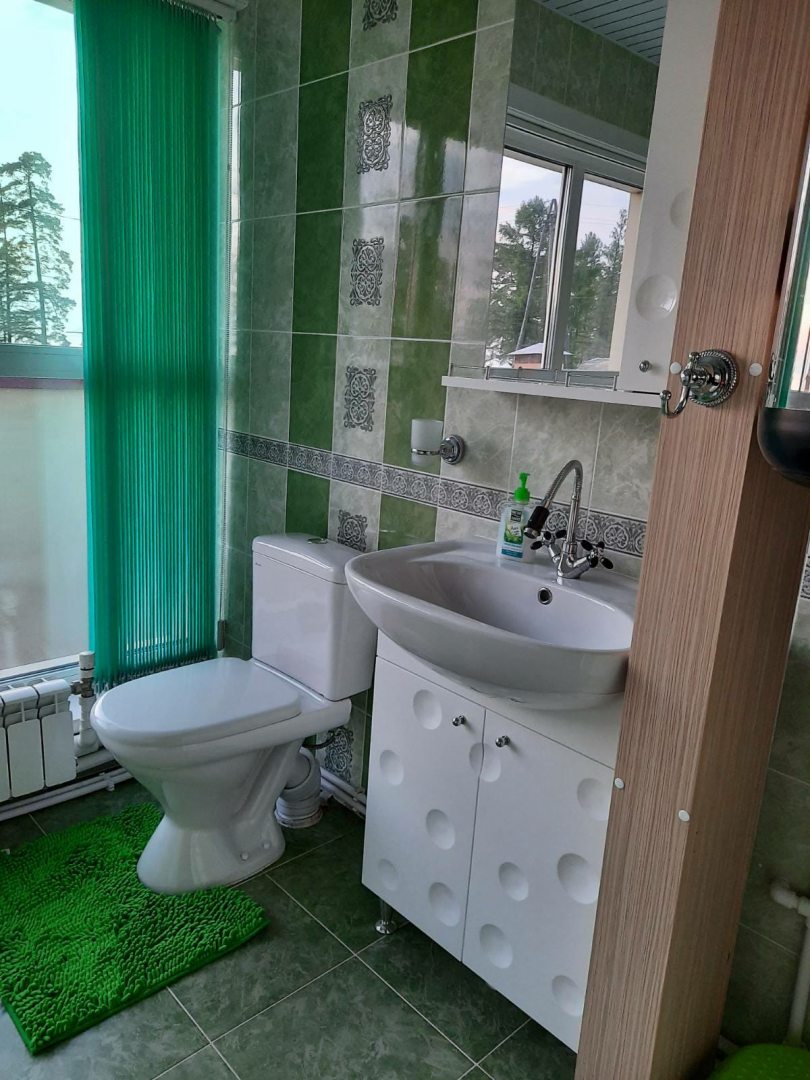 Собственная ванная комната, Гостевой дом Байкал Пеко