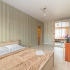 Двуспальная кровать