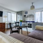 Обеденный стол