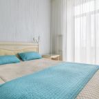 Двуспальная кровать