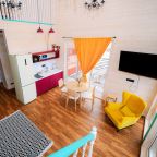 Дом (Барнхаус Гранд), Арт-кэмп Дикая Мята