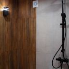 Коттедж (Большой дом на 2 спальни с камином, сауной и чаном (6+2)), База отдыха Карелия Парк