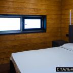 Коттедж (Большой дом на 2 спальни с камином, сауной и чаном (6+2)), База отдыха Карелия Парк