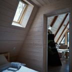 Коттедж (Шестиместный дом с большой террасой, банным чаном и сауной), База отдыха Карелия Парк