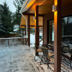 Двухместный (Двухместный дом в поселке возле леса (2 км от базы) (2+2)), База отдыха Карелия Парк