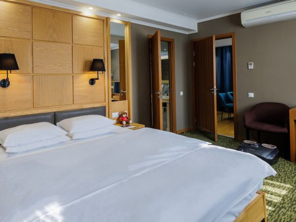 Фотография номера гостиницы AZIMUT Отель Сити Хабаровск