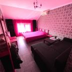 Четырехместный (4-х местный стандарт), Отель Карамель