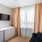 Трёхместный и более (Трехместный комфорт без балкона), Отель Милан